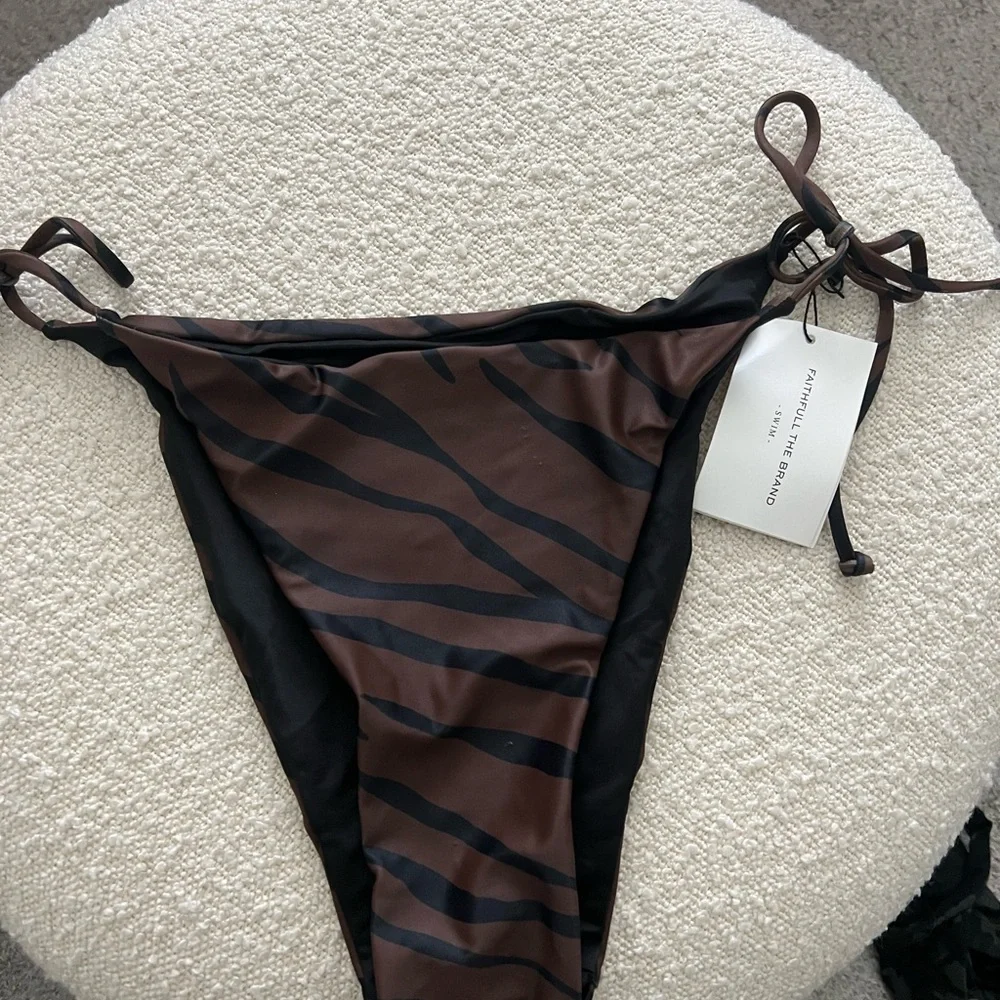 Faithfull the brand bikini bottom - Picture 7 of 8